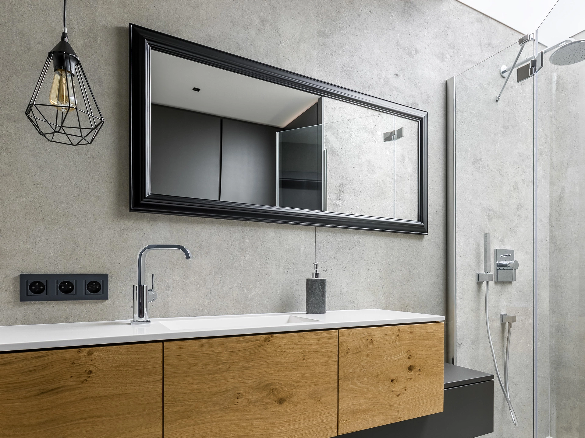 \\ad.wurzbacher.de\Systems\Allgeier\Shopbilder\Holz- und Plattenwerkstoffe\Kronospan\Rocko\Rocko bearbeitet\Anwendungsbilder\22659035 R109_Concrete_aranz.jpg