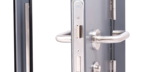 600x300 Metalltüren