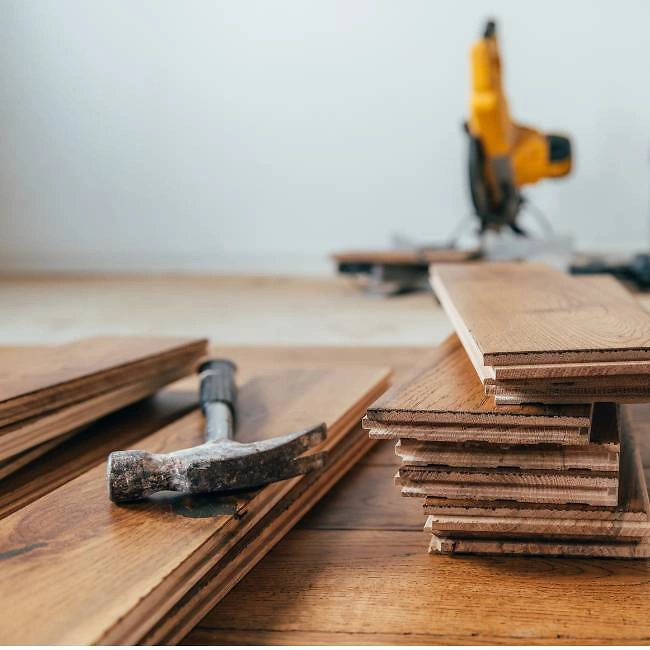 650x650 Massivholzdiele Canva