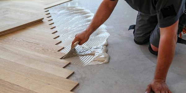 650x300 Fußboden Chemie und Leime Canva