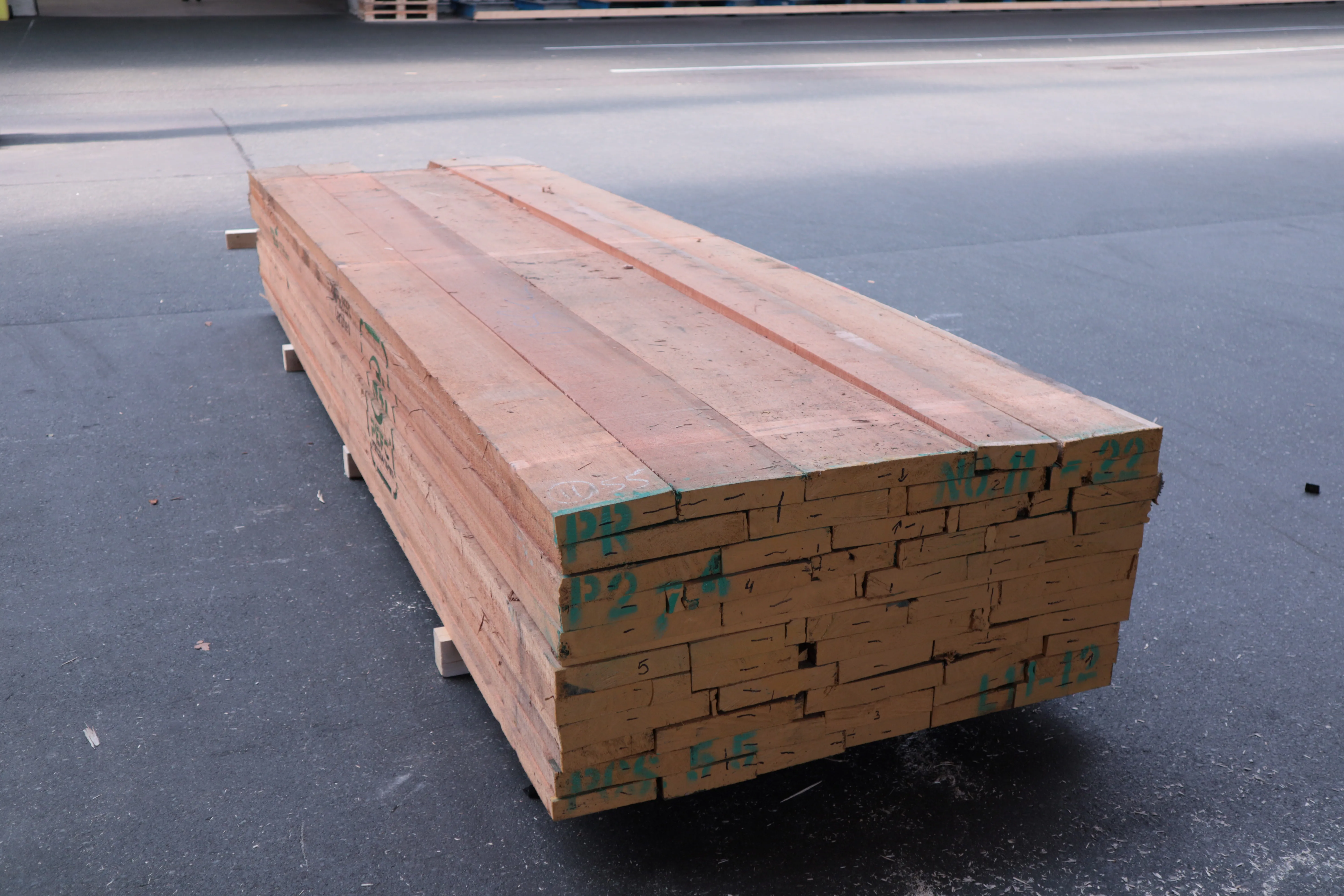 \\Ad.wurzbacher.de\systems\Allgeier\ShopBilder\Stammware\Eigenaufnahmen\40mm Meranti s&b\IMG_2399.JPG