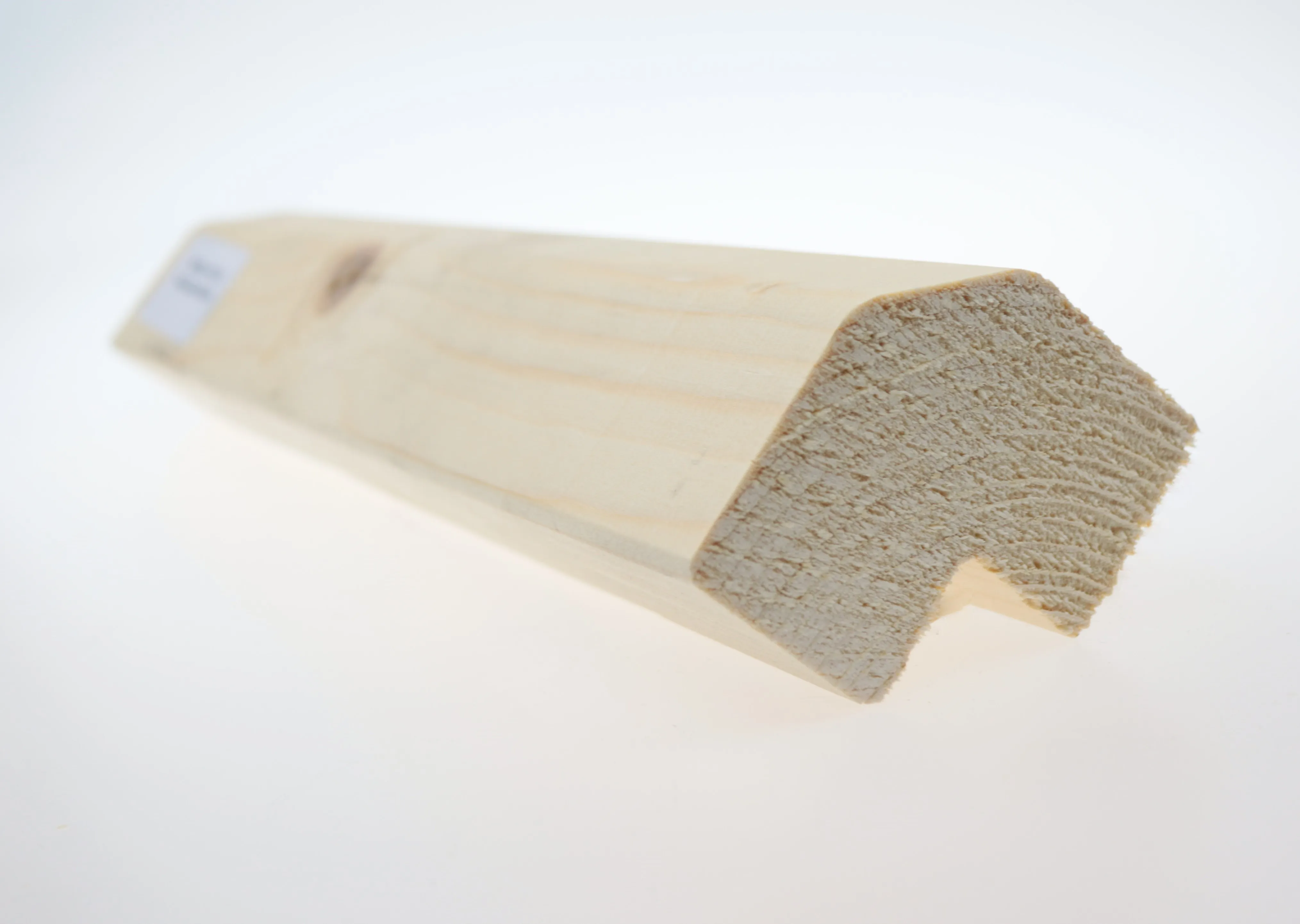 \\Ad.wurzbacher.de\systems\Allgeier\ShopBilder\Holzbau\Eigenaufnahmen\Fassadeneckleiste Fichte\IMG_2913.JPG