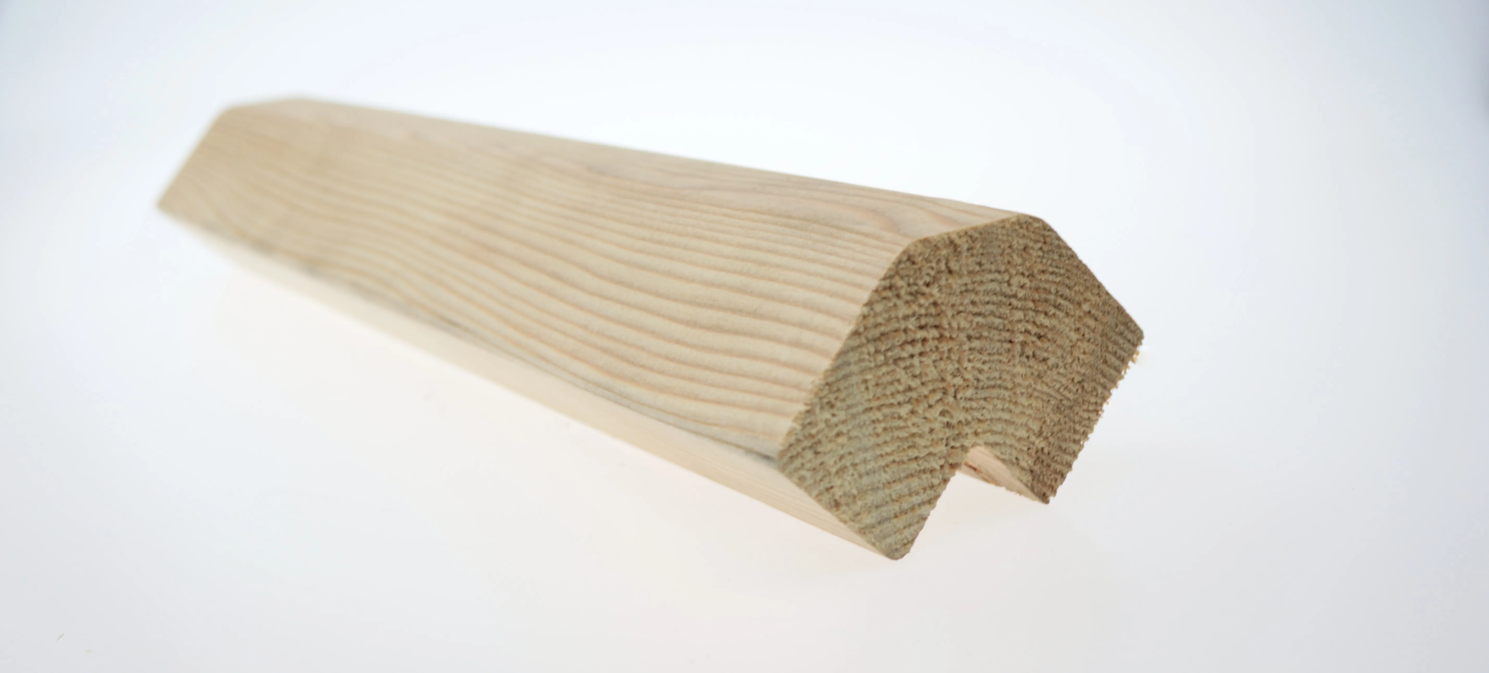 \\Ad.wurzbacher.de\systems\Allgeier\ShopBilder\Holzbau\Eigenaufnahmen\Fassadeneckleiste L&auml;rche\IMG_2910.JPG