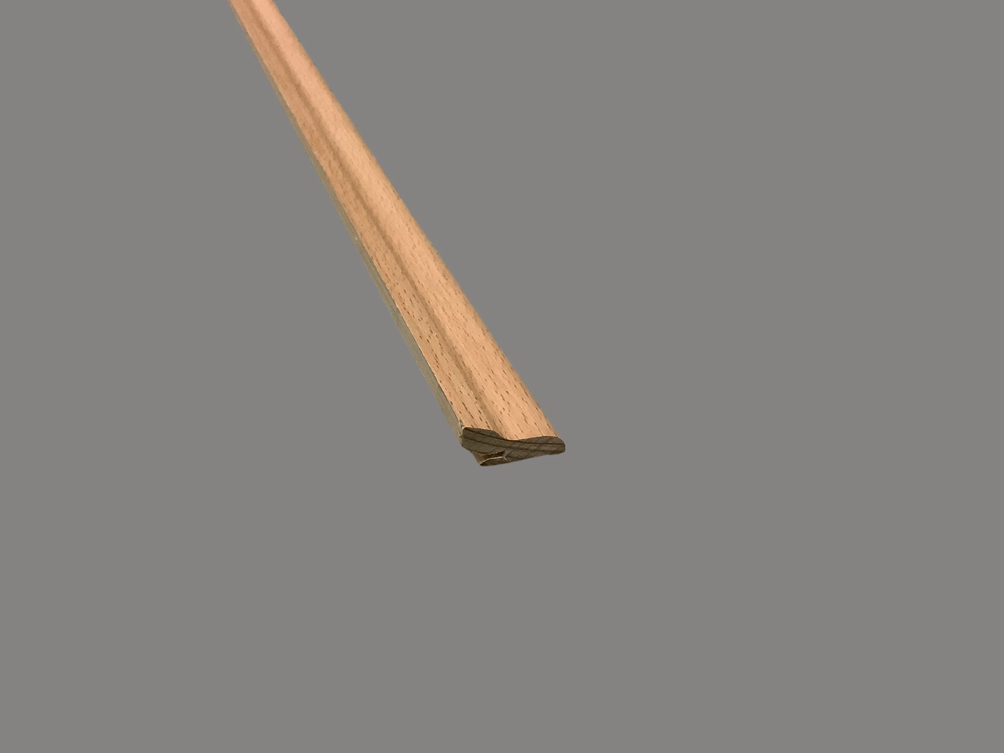 \\ad.wurzbacher.de\Systems\Allgeier\Shopbilder\Boden_Wand_Decke\Sockelleiste Buche geschwungen 22x40mm lackiert - 19010115.jpg