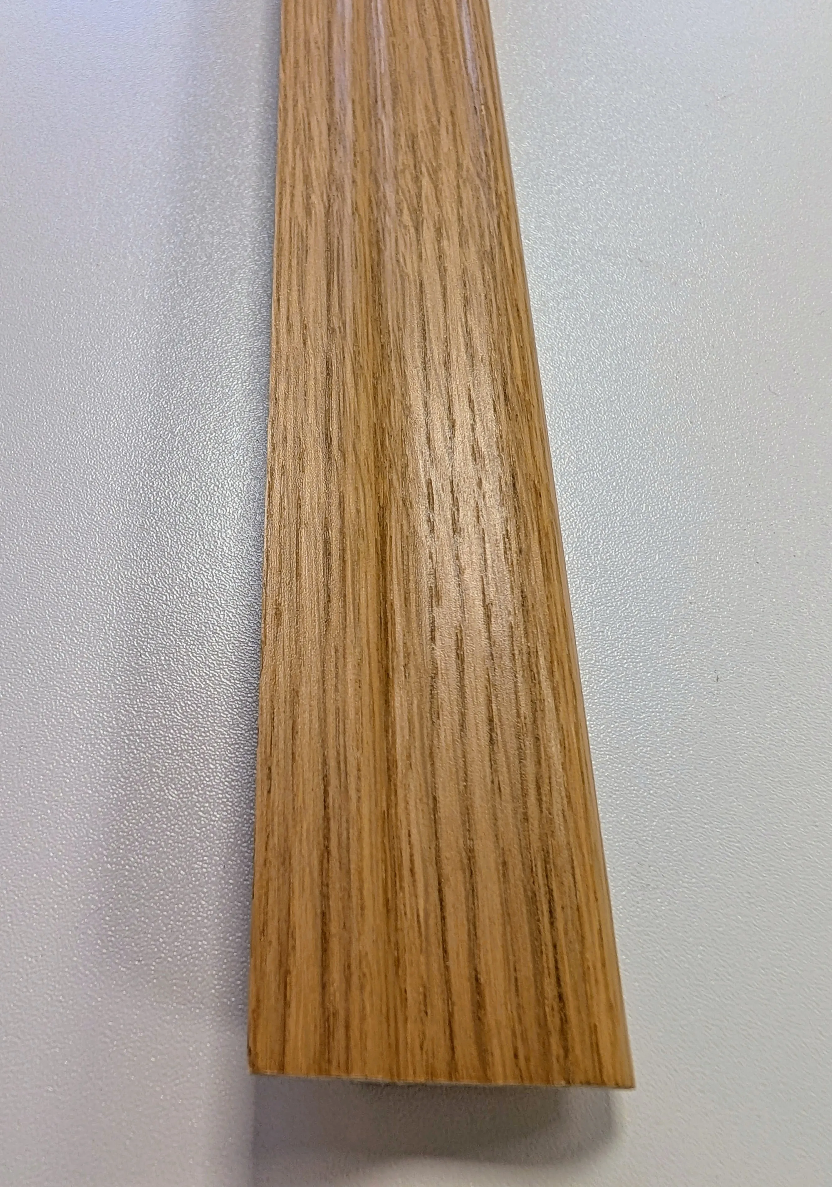 22x40mm Sockelleiste Eiche geschwungen