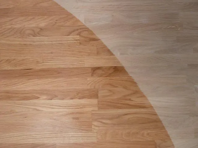 \\Ad.wurzbacher.de\systems\Allgeier\ShopBilder\Holz- und Plattenwerkstoffe\Leimholzplatten\Euroforest\aktuell verwendet\Eiche AB partly oiled.JPG