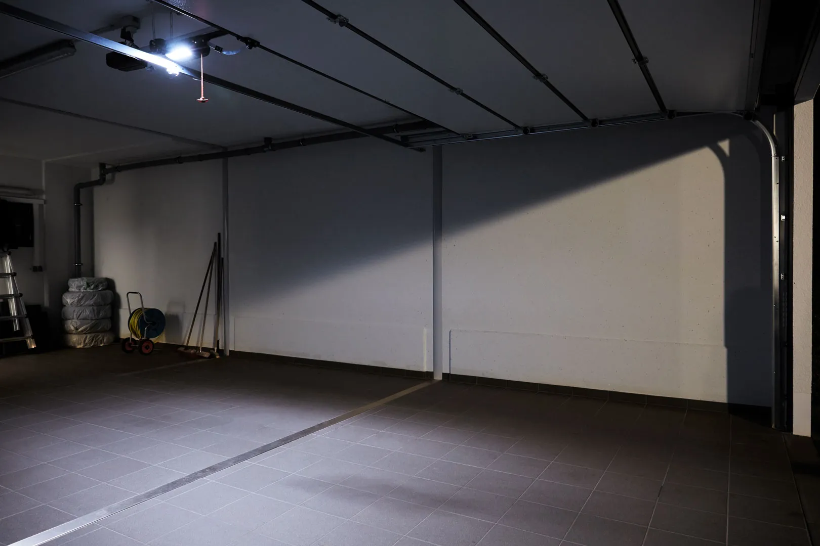 LED-Stripes Komplettset Garagenbeleucht.