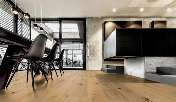 Eiche Wind Cave, Hywood LHD