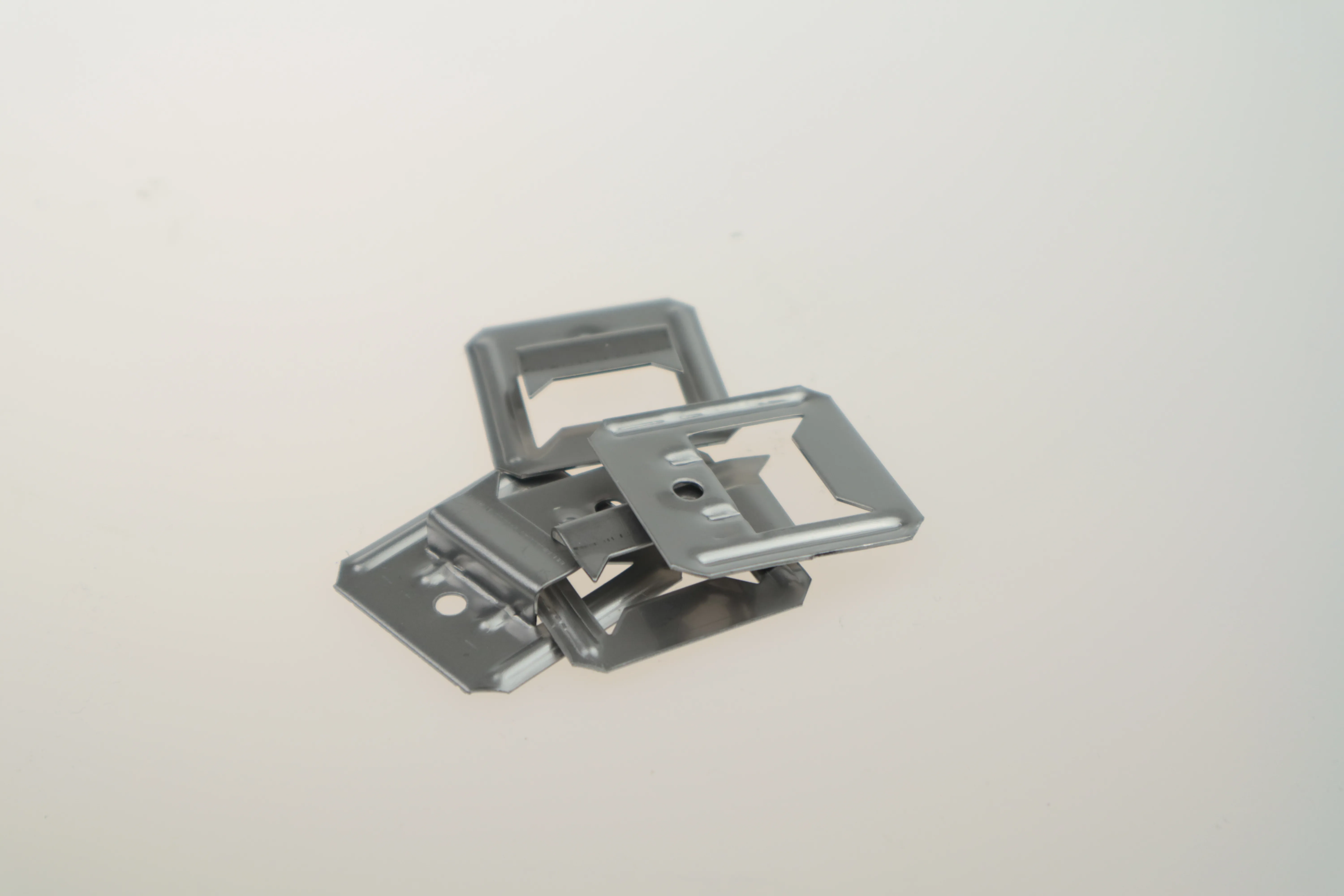 \\Ad.wurzbacher.de\systems\Allgeier\ShopBilder\Holz- und Plattenwerkstoffe\Profilbrettkralle\IMG_1572.JPG