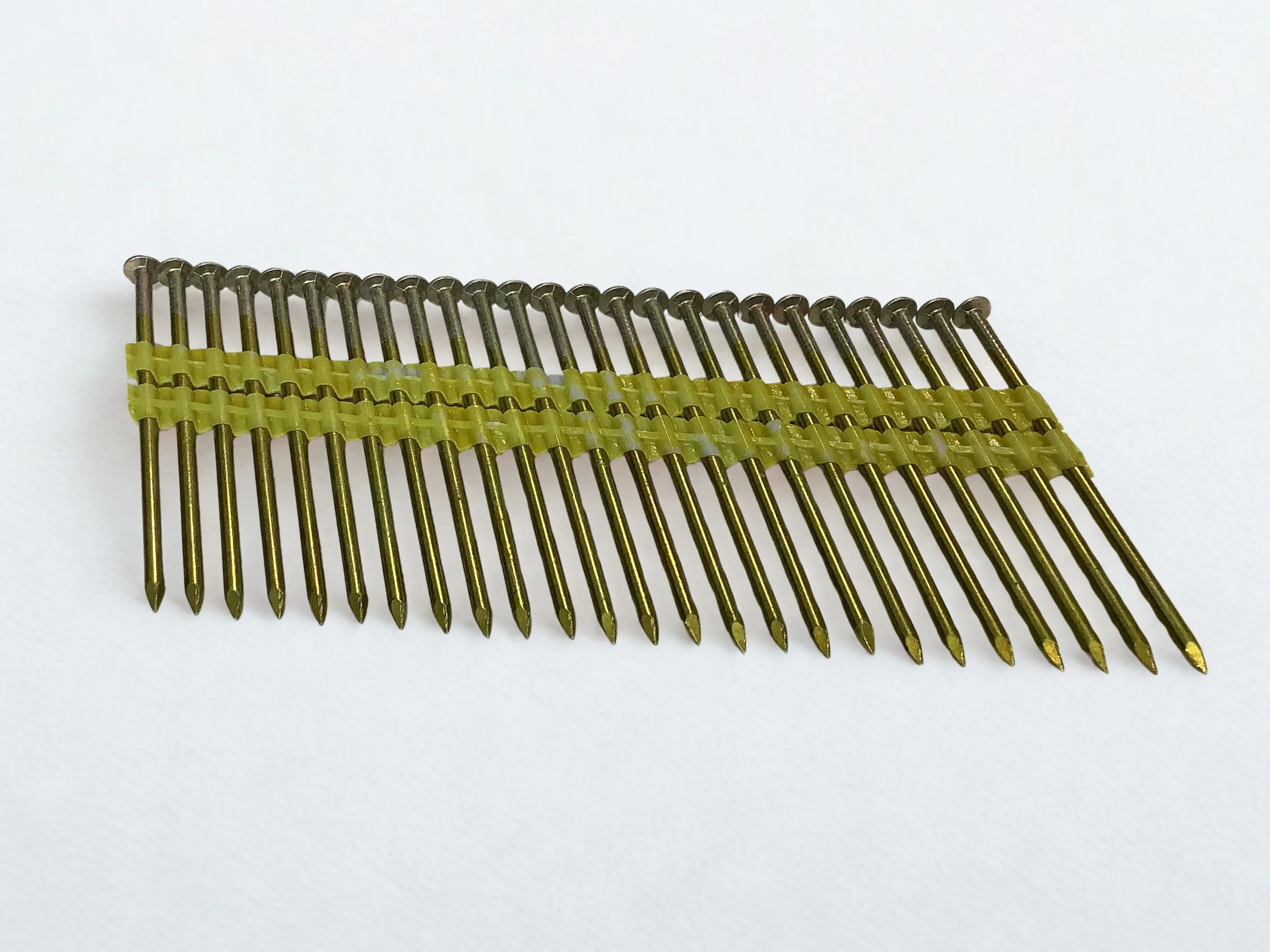 \\Ad.wurzbacher.de\systems\Allgeier\Shopbilder\Eisenteile\Eigenaufnahmen\Streifennagel 3,1x80mm glatt verzinkt.jpg