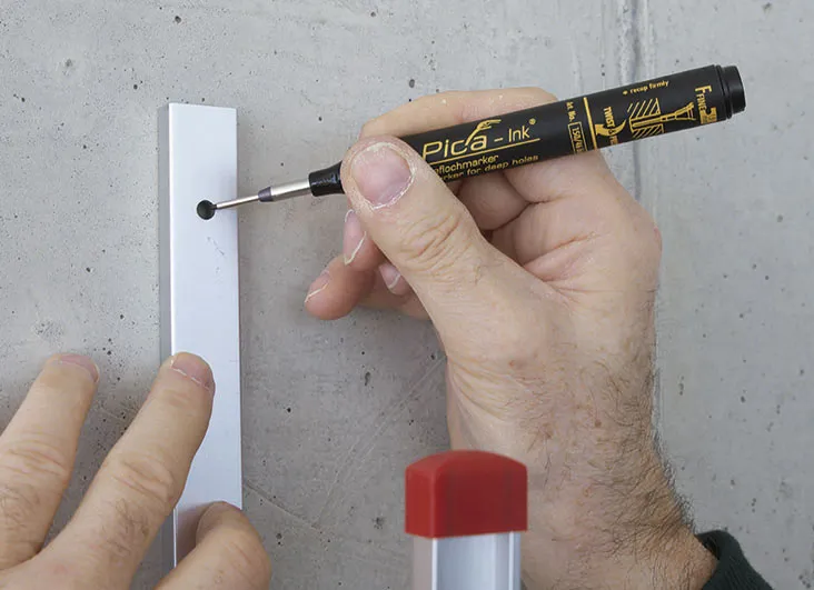 Pica Ink Tieflochmarker m.Teleskopspitze
